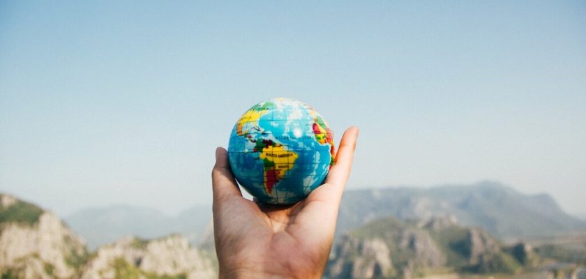 how to measure degrees in the sky with your hand