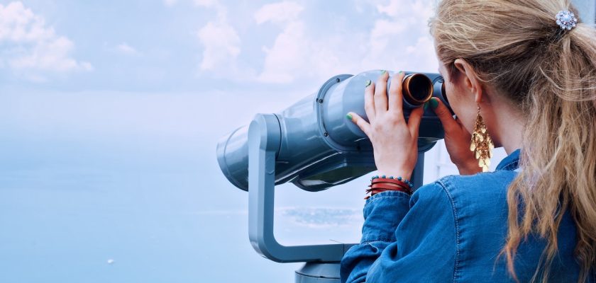 Telescopes vs Binoculars